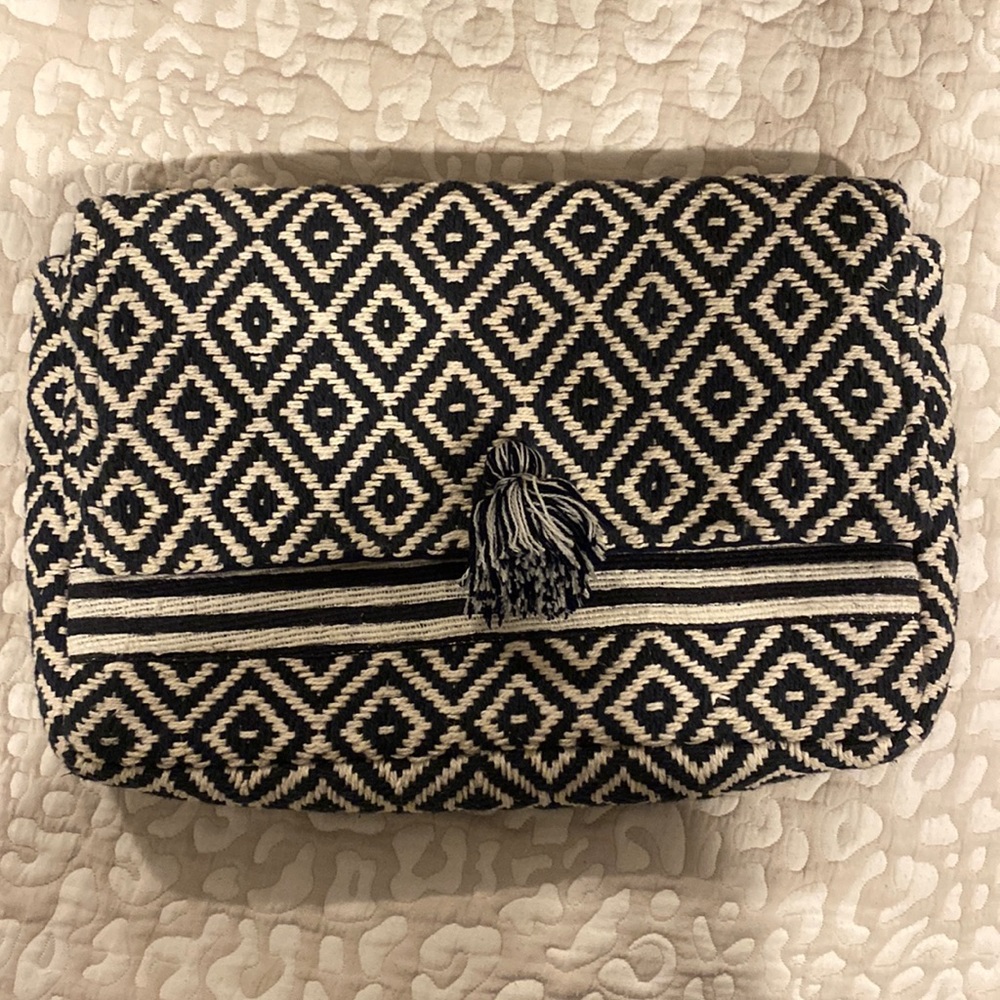Clutch - Navy and White with tassel